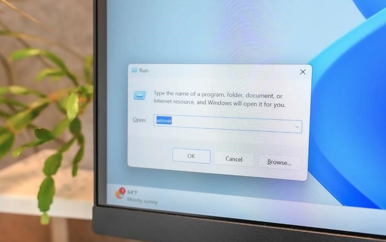 Sau 30 năm, Microsoft cuối c&ugrave;ng cũng thiết kế lại hộp thoại Run tr&ecirc;n Windows 11